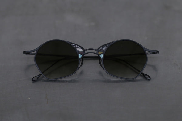 Rigards Titanium Hand Polished Eyeglasses RG-RG1032TI-HKLP RG1032TI Black Frame Green Lenses